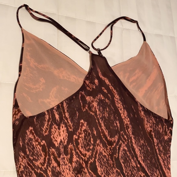 Chiffon rose colored abstract print maxi dress - Picture 5 of 5